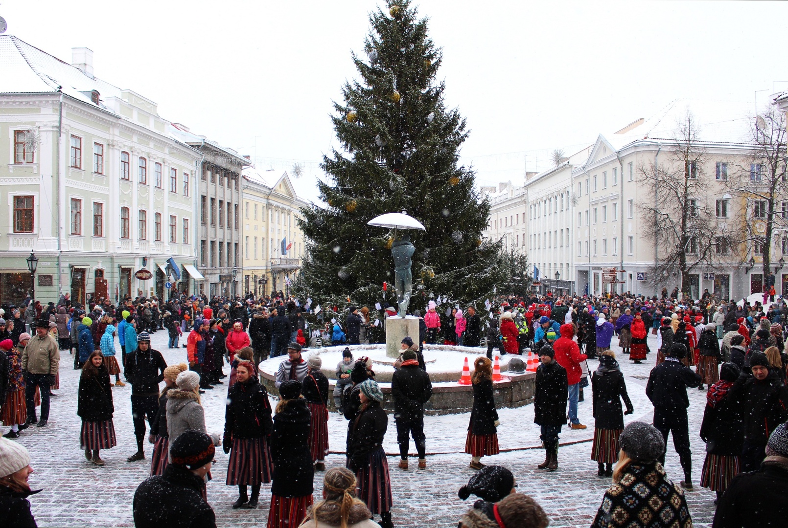 WINTRY-TARTU-FOLK DANCE-DAY-2016-002.jpg