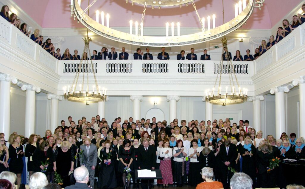 III Tartu Segakooride Laulupaev 2014 053